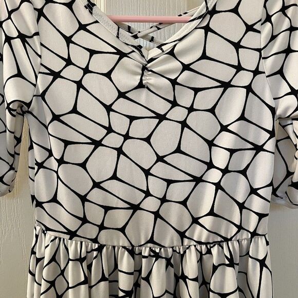 Dot Dot Smile Twirl Ballerina Dress Black & White Animal Giraffe Print Girls 3-4 - Picture 5 of 9